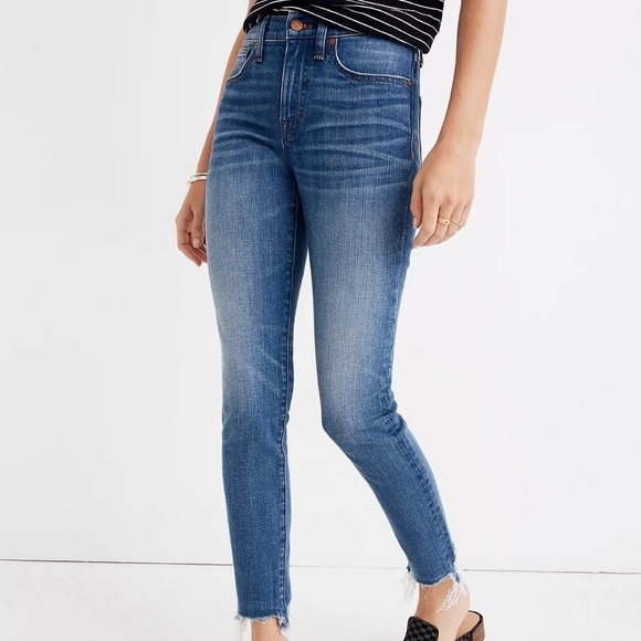 9" High-Rise Skinny Crop Jeans: Destructed-Hem Edition Size 24 - Picture 1 of 9